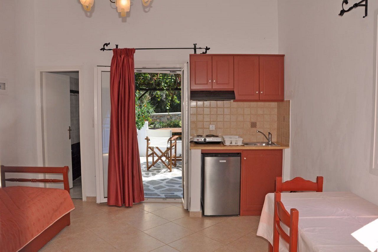 Levrossos Beach Apartments Esterno foto
